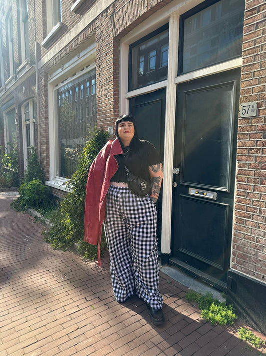 She Wears the Trousers